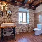 Romantika Dalmacija ヴィラ *