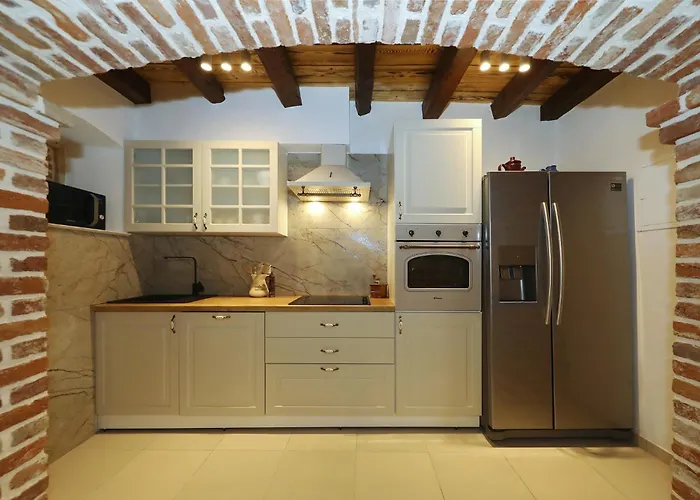 Romantika Dalmacija Вилла *