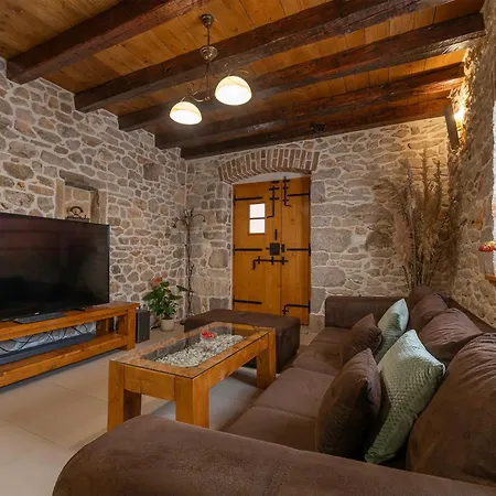 Romantika Dalmacija *