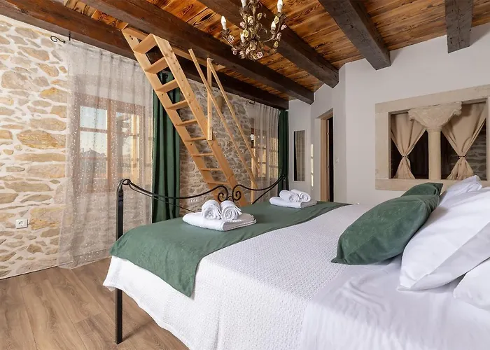 Romantika Dalmacija Villa *